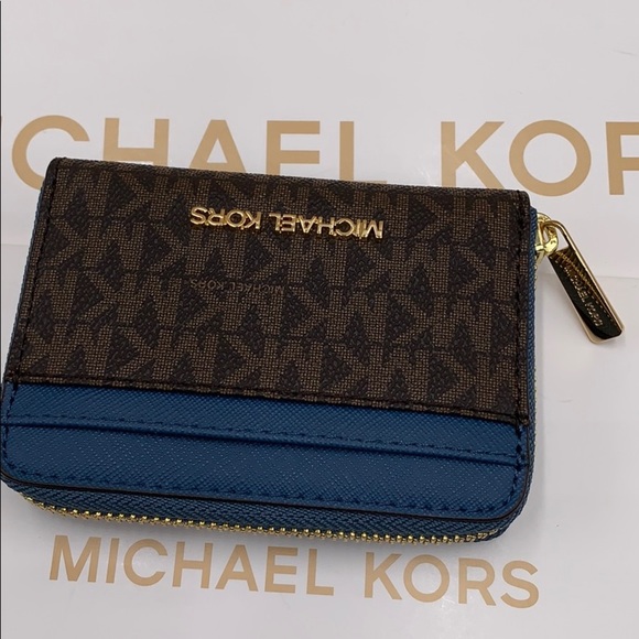 MICHAEL KORS JET SET TRAVEL MD ZA CARD CASE - Picture 3 of 16